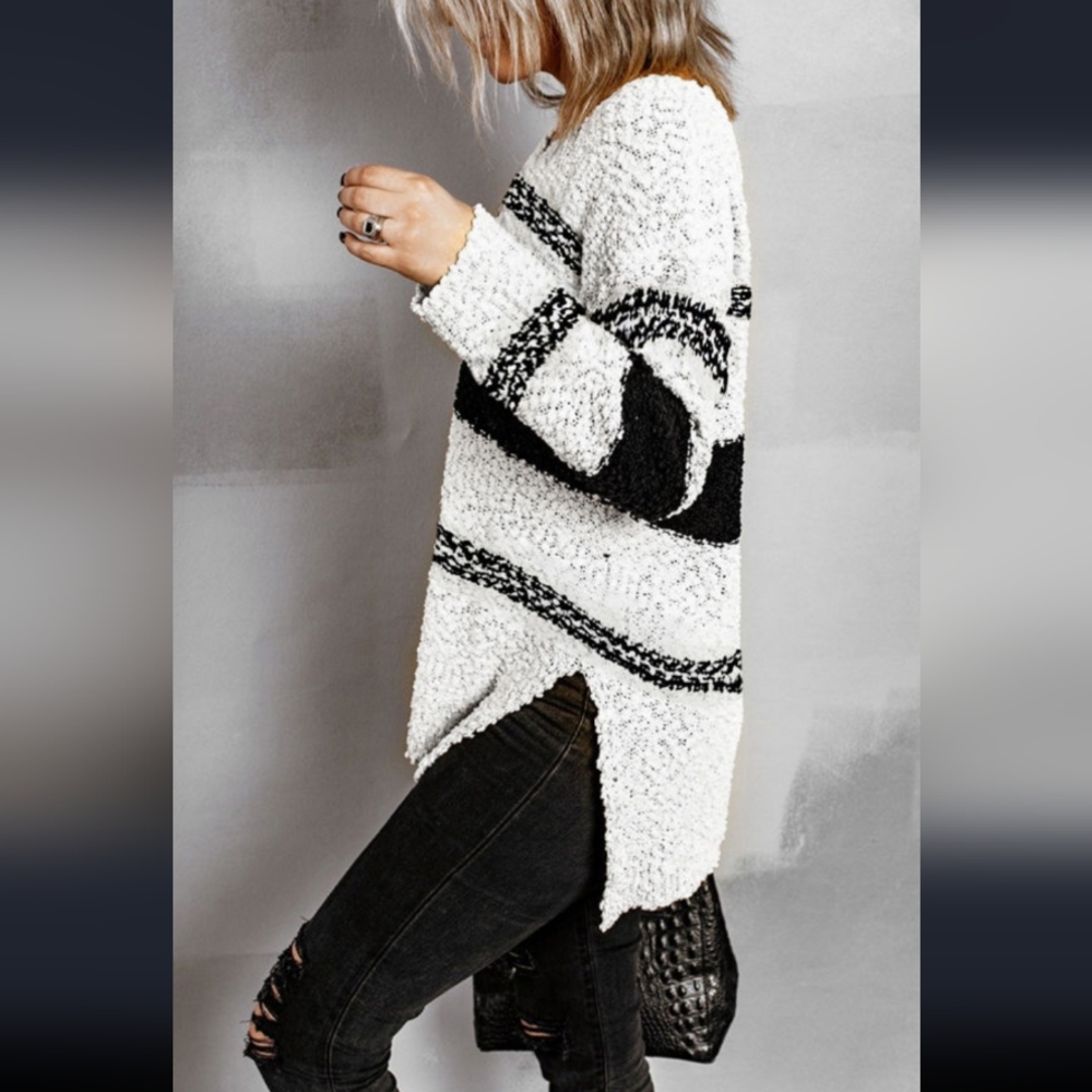 Striped Colorblock Sweater - Picture 5 of 14